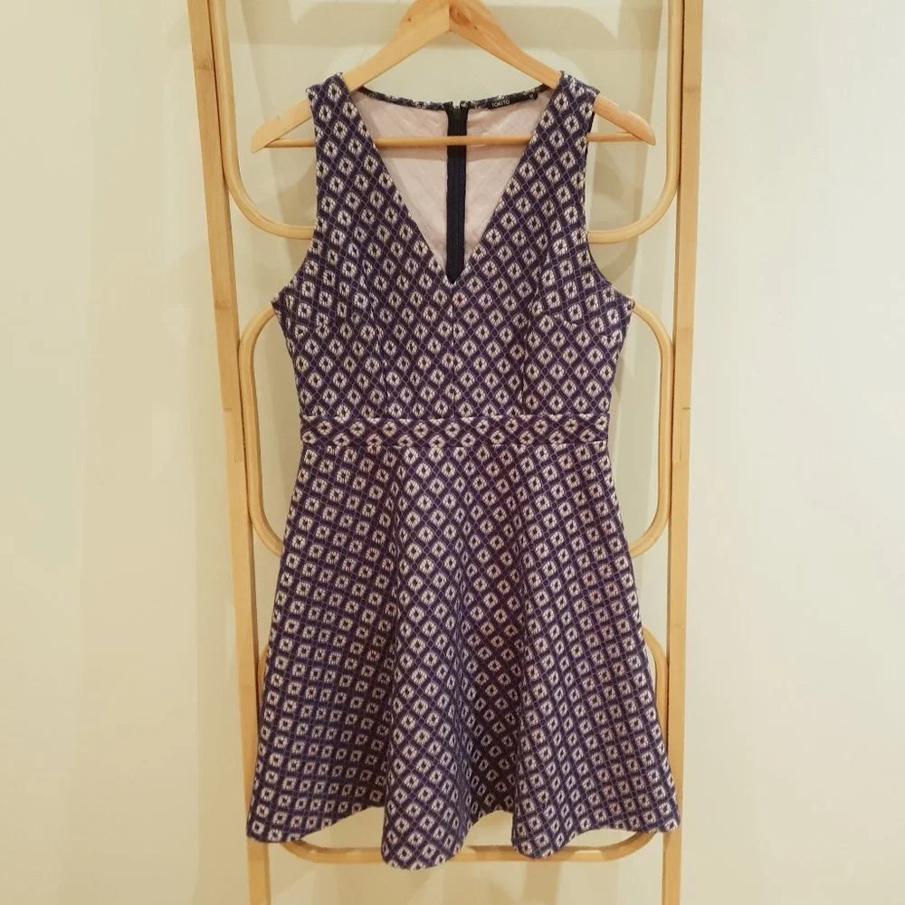 TOKITO Blue Pink Bonded Lace Sleeveless Fit & Flare Dress - Picture 3 of 5